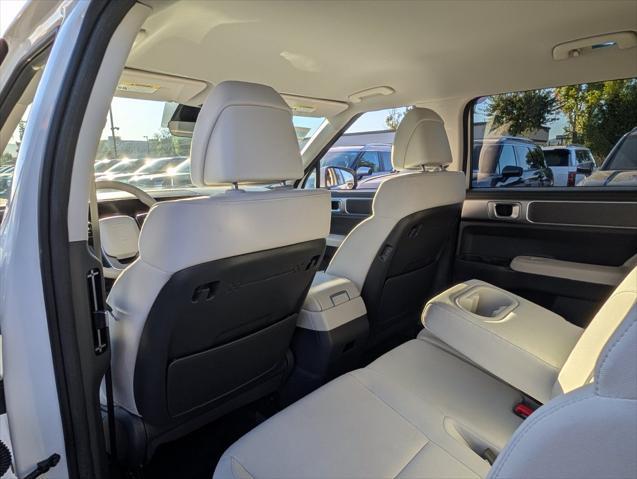 2025 Hyundai Santa Fe - $29,900