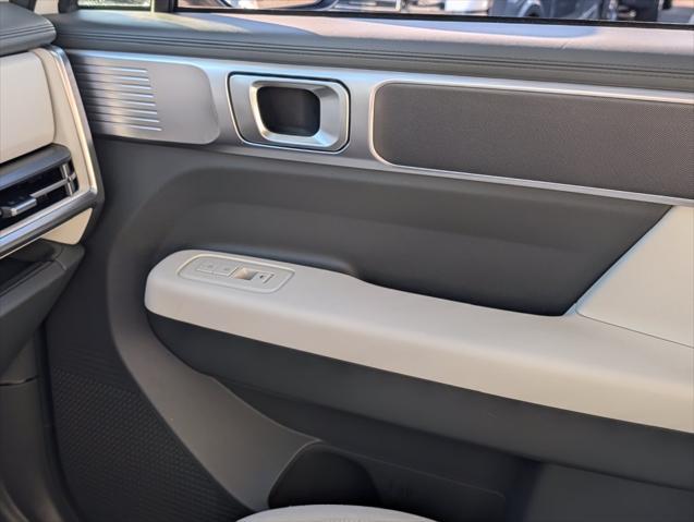 2025 Hyundai Santa Fe - $29,900