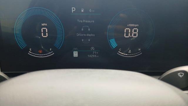 2025 Hyundai SANTA FE SE