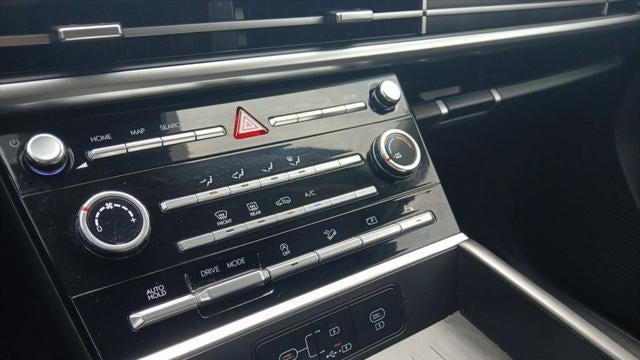 2025 Hyundai SANTA FE SE
