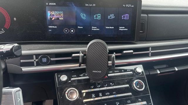 2025 Hyundai SANTA FE SE