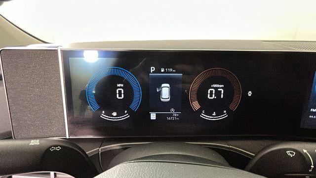 2025 Hyundai SANTA FE SE