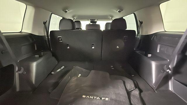 2025 Hyundai SANTA FE SE