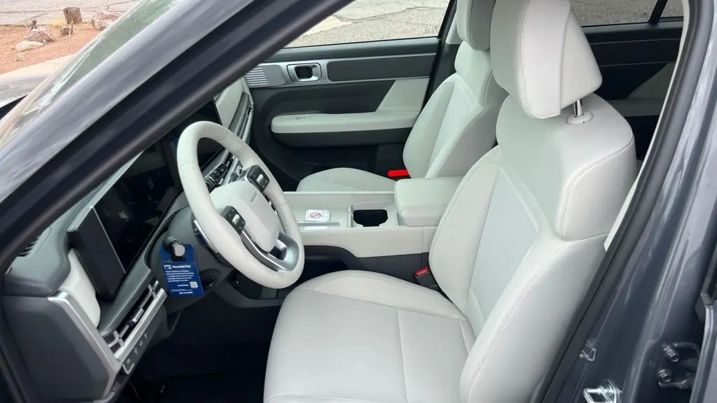 2026 Hyundai SANTA FE SE