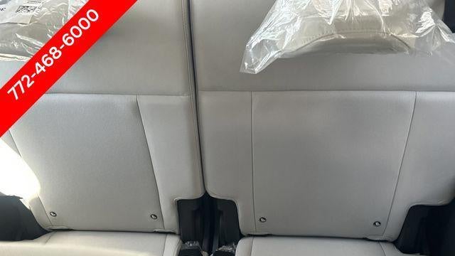2025 Hyundai SANTA FE SE