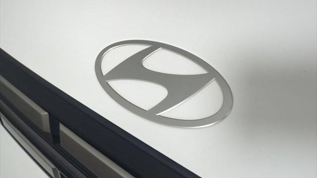 2025 Hyundai SANTA FE SE
