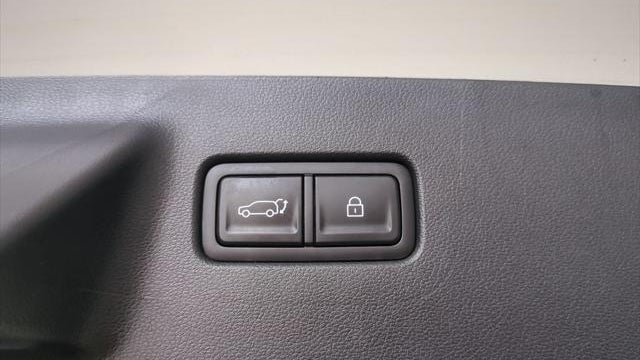 2025 Hyundai SANTA FE SE