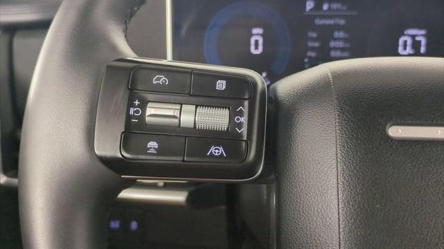 2025 Hyundai SANTA FE SE