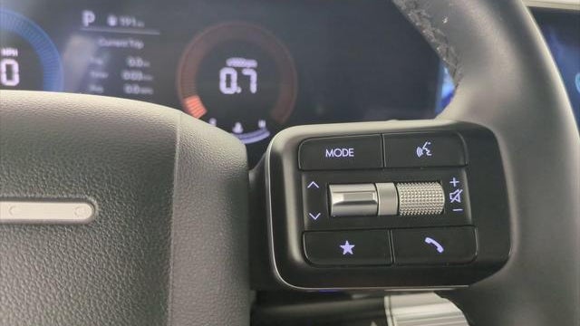 2025 Hyundai SANTA FE SE