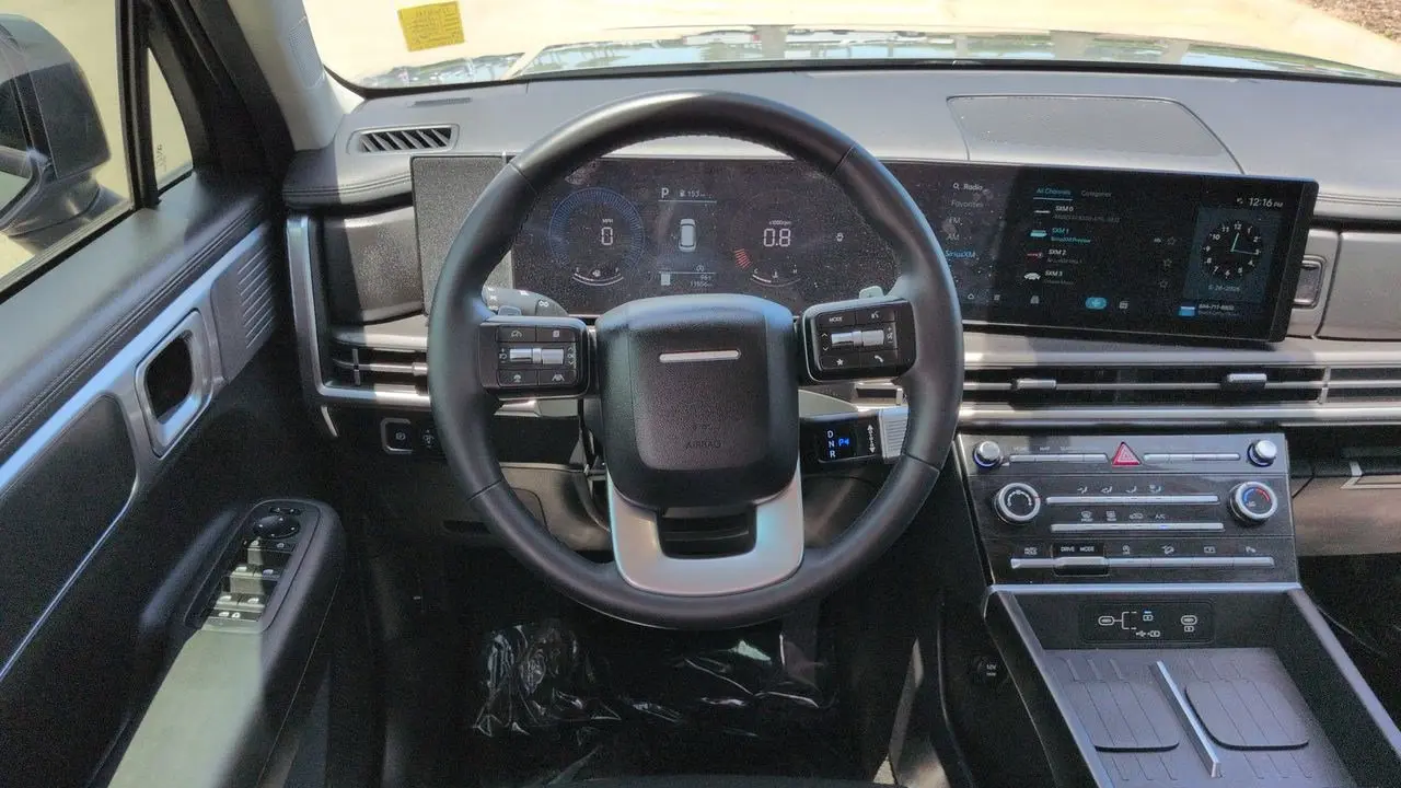 2026 Hyundai SANTA FE SE
