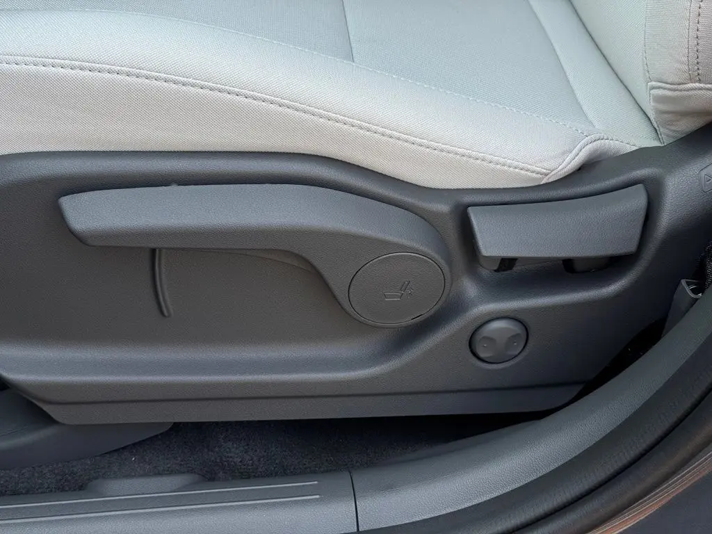 2026 Hyundai Santa Fe - $33,328