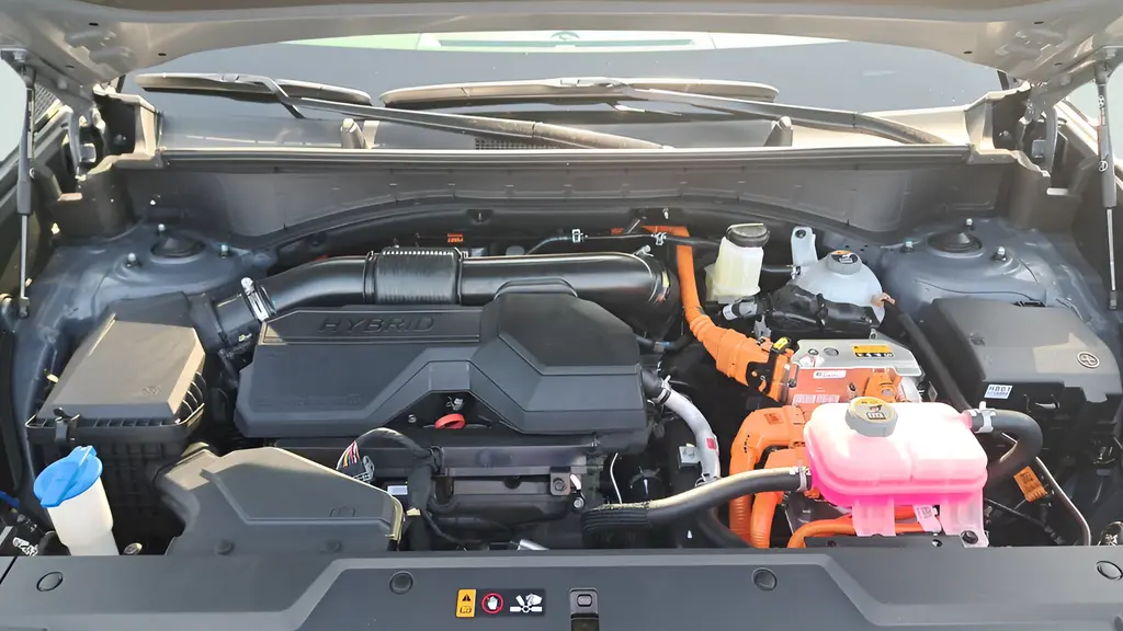 2026 Hyundai SANTA FE Hybrid SE