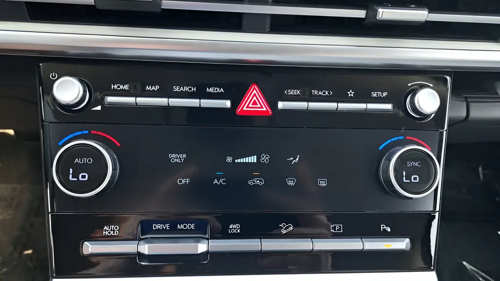 2026 Hyundai SANTA FE Hybrid SE
