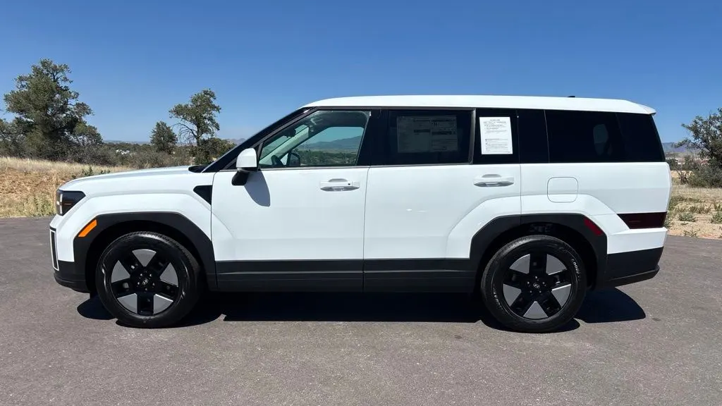 2026 Hyundai SANTA FE Hybrid SE