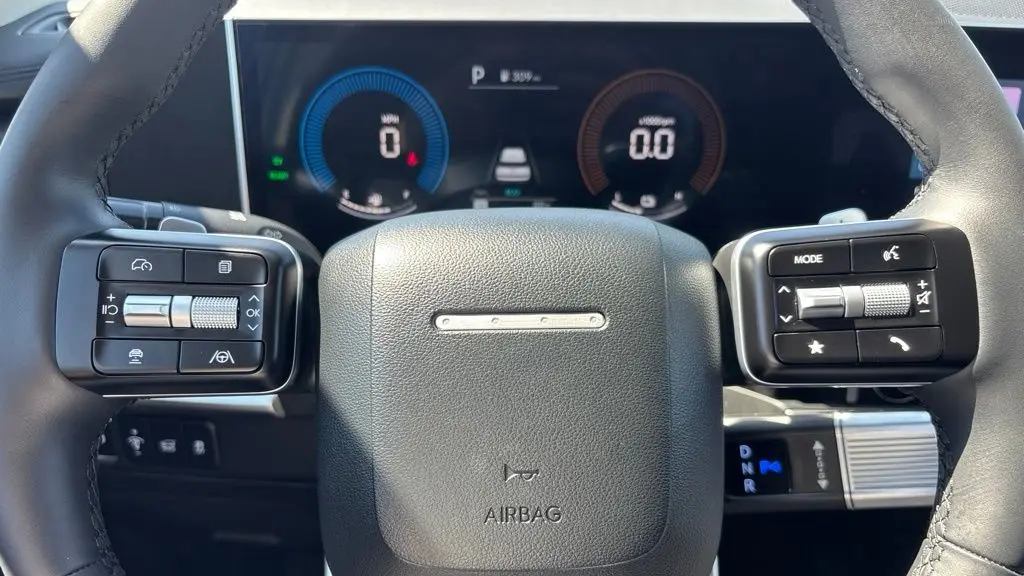 2026 Hyundai SANTA FE Hybrid SE