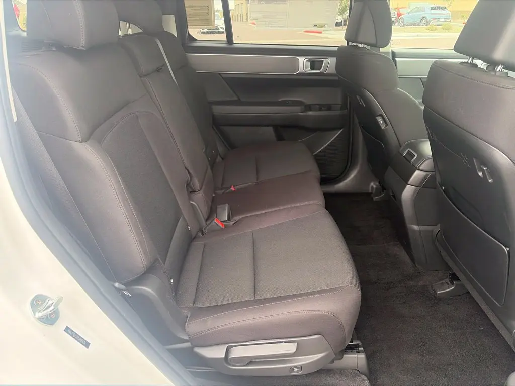 2026 Hyundai Santa Fe - $37,429