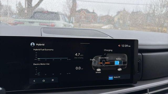 2026 Hyundai SANTA FE Hybrid SE