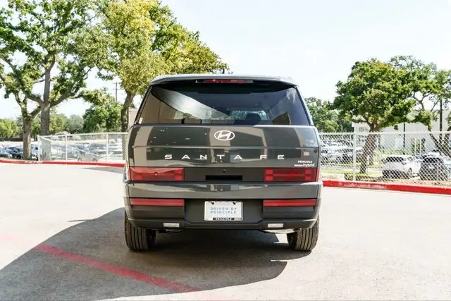 2026 Hyundai Santa Fe - $37,605