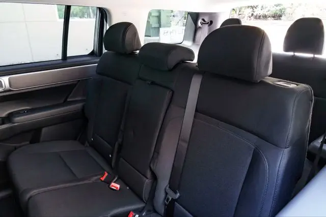 2026 Hyundai Santa Fe - $37,605