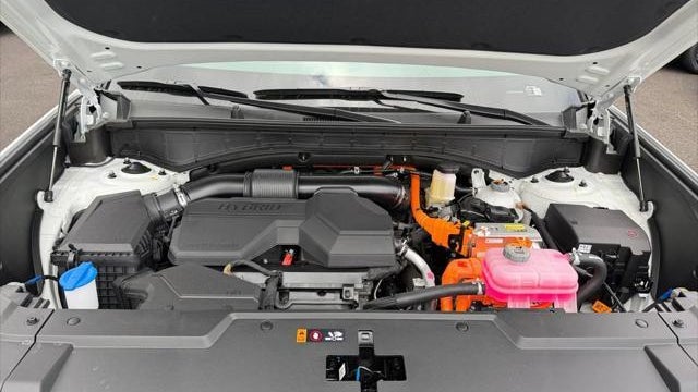 2026 Hyundai SANTA FE Hybrid SE