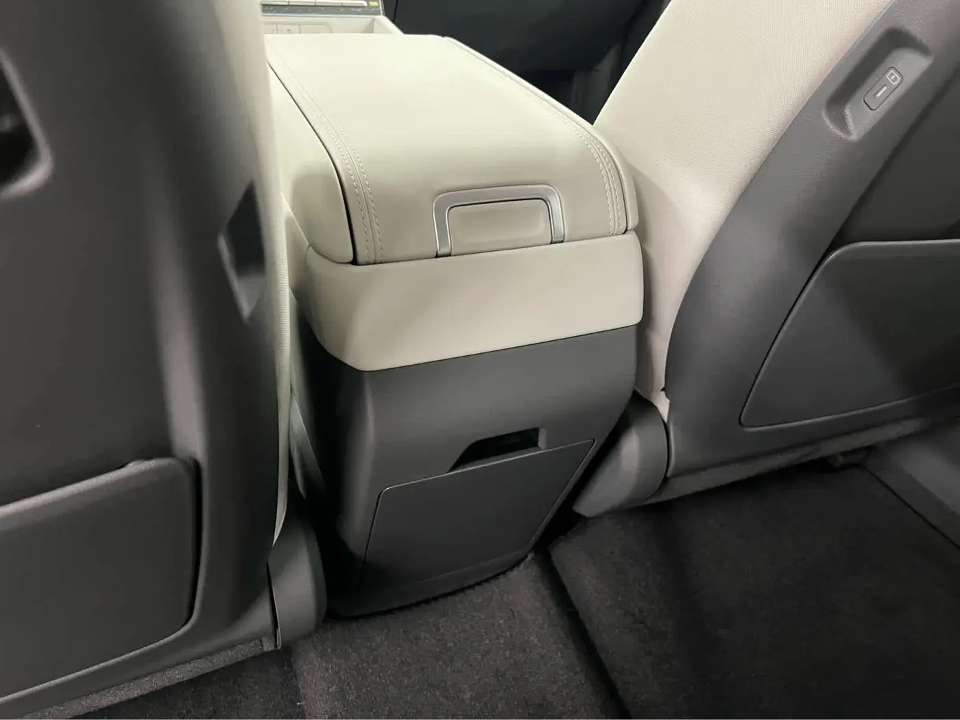 2026 Hyundai Santa Fe - $36,720