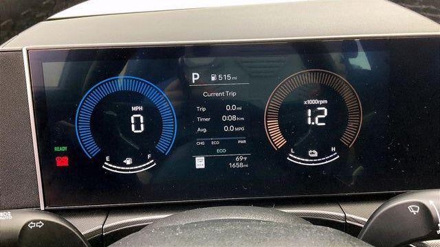 2026 Hyundai SANTA FE Hybrid SE