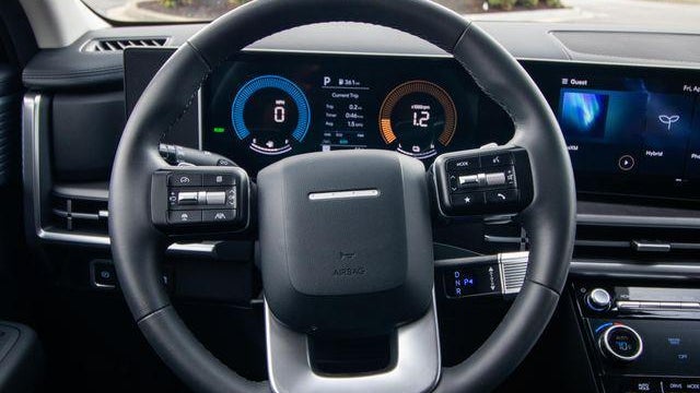 2026 Hyundai SANTA FE Hybrid SE