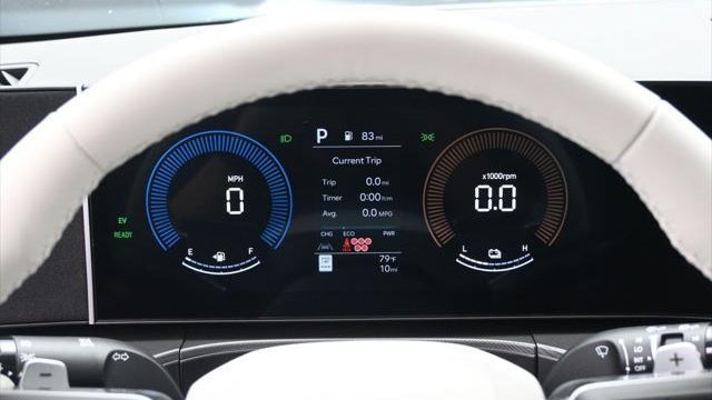 2026 Hyundai SANTA FE Hybrid SE