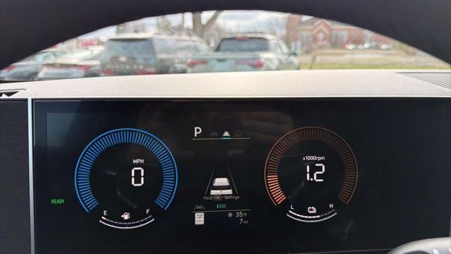 2026 Hyundai SANTA FE Hybrid SE