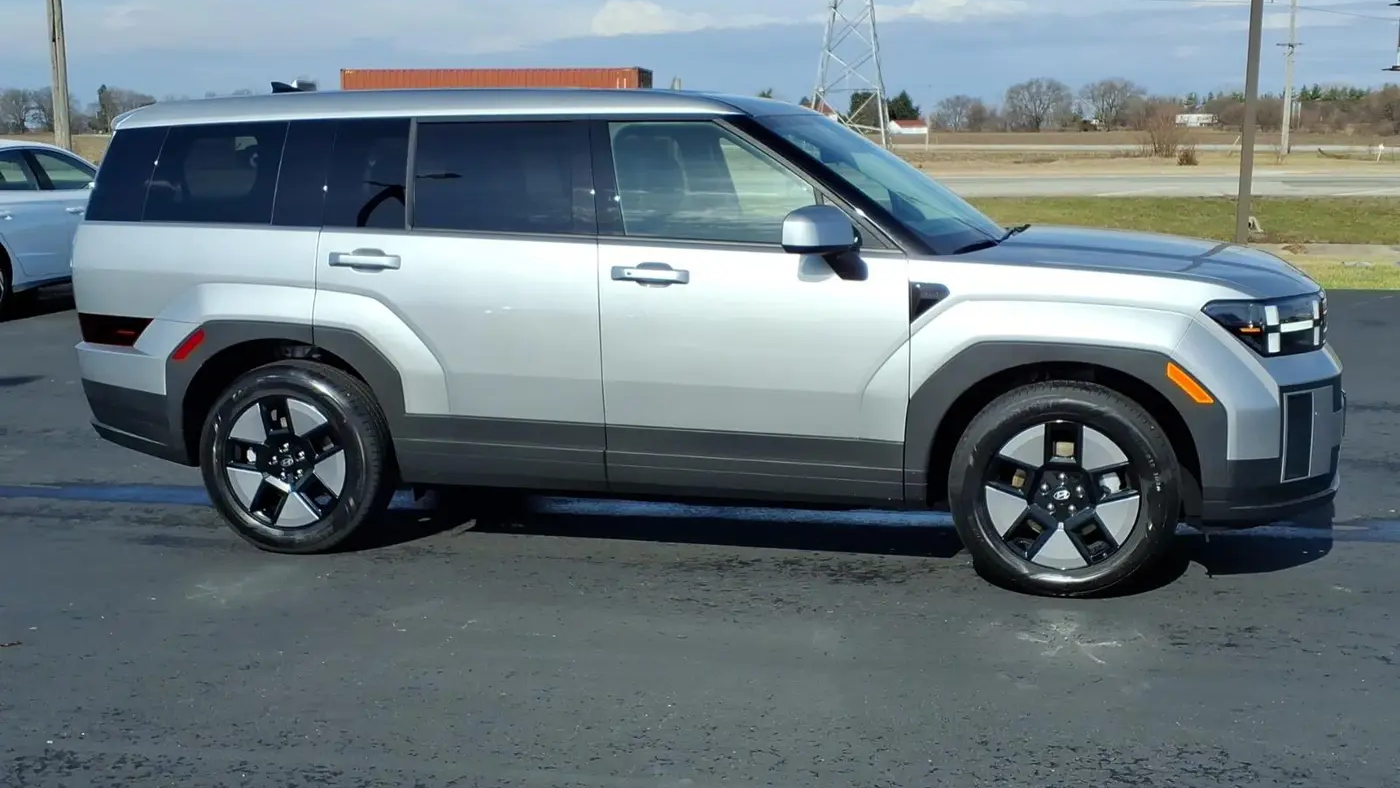2026 Hyundai SANTA FE Hybrid SE