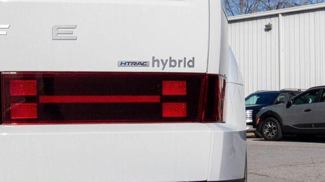 2026 Hyundai SANTA FE Hybrid SE