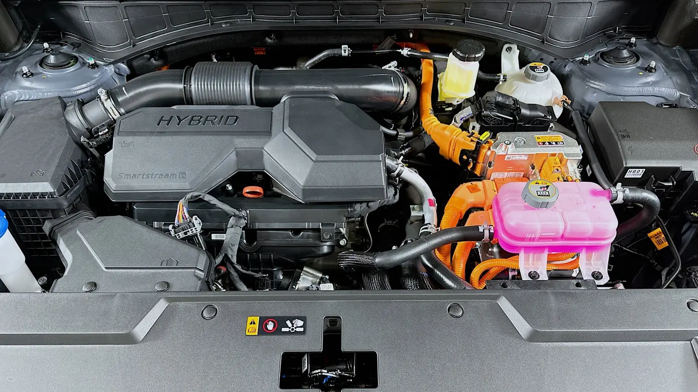 2026 Hyundai SANTA FE Hybrid SE