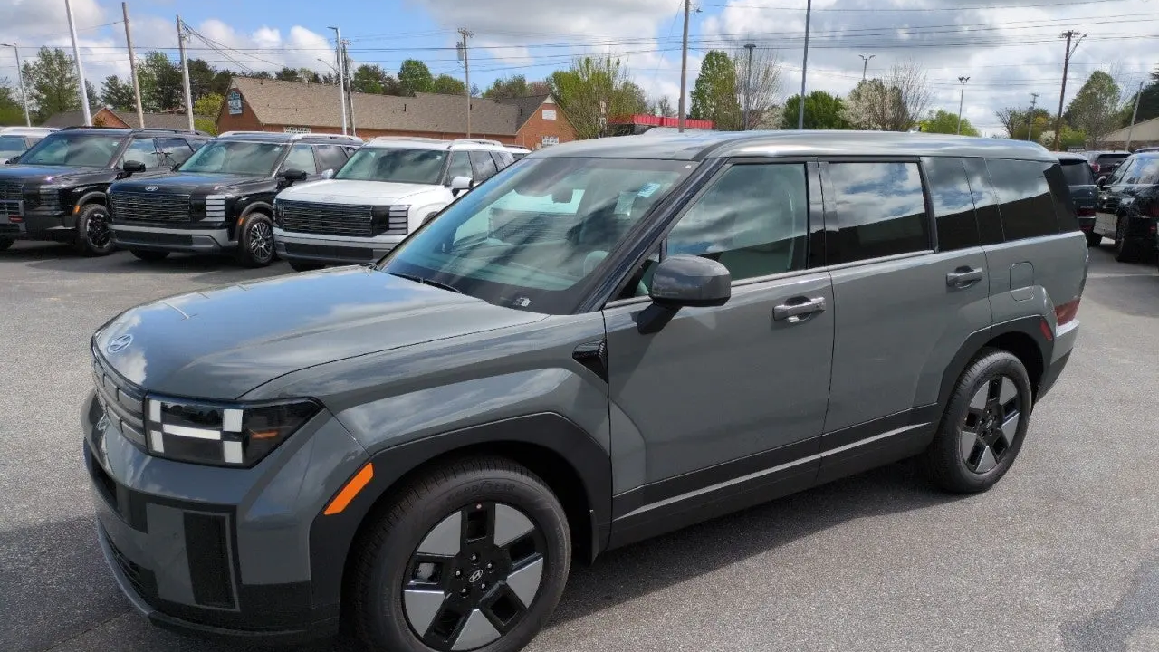 2026 Hyundai SANTA FE Hybrid SE