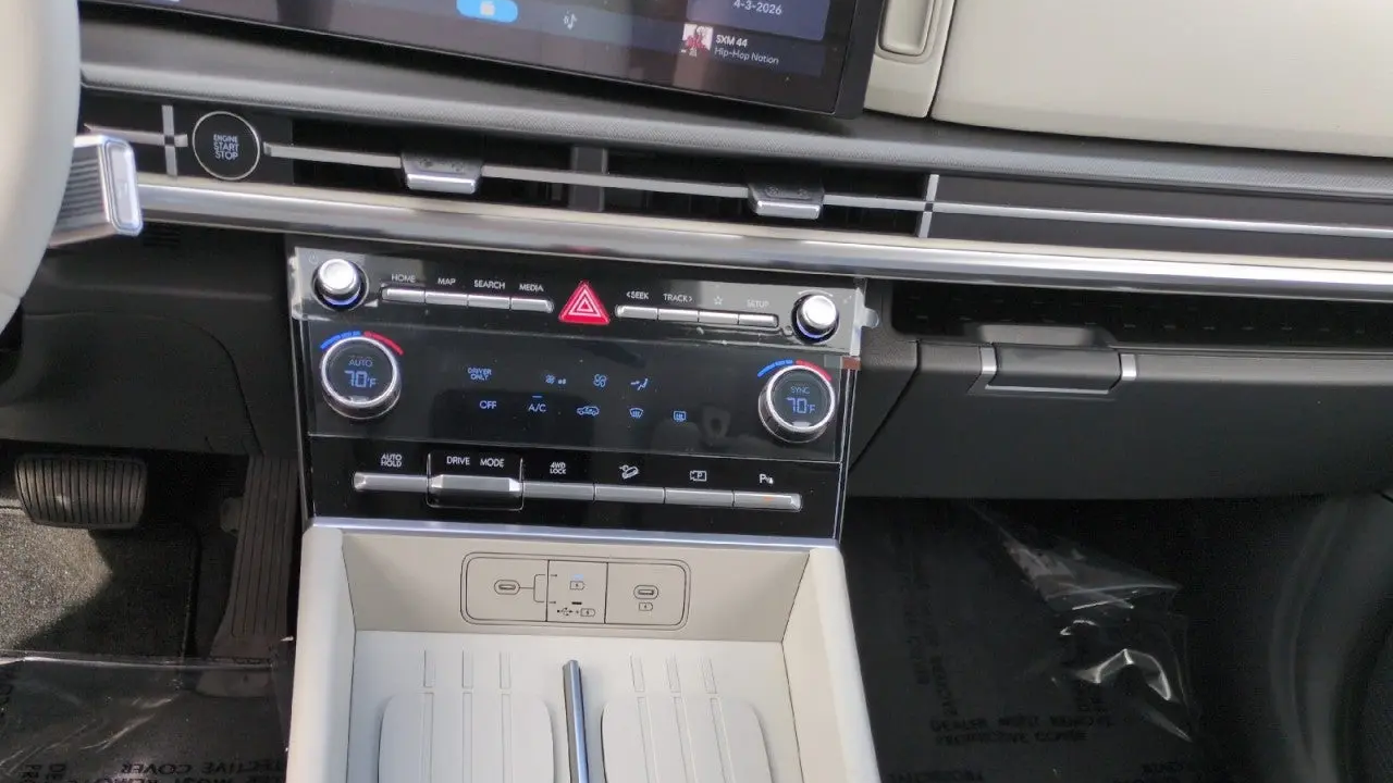 2026 Hyundai SANTA FE Hybrid SE