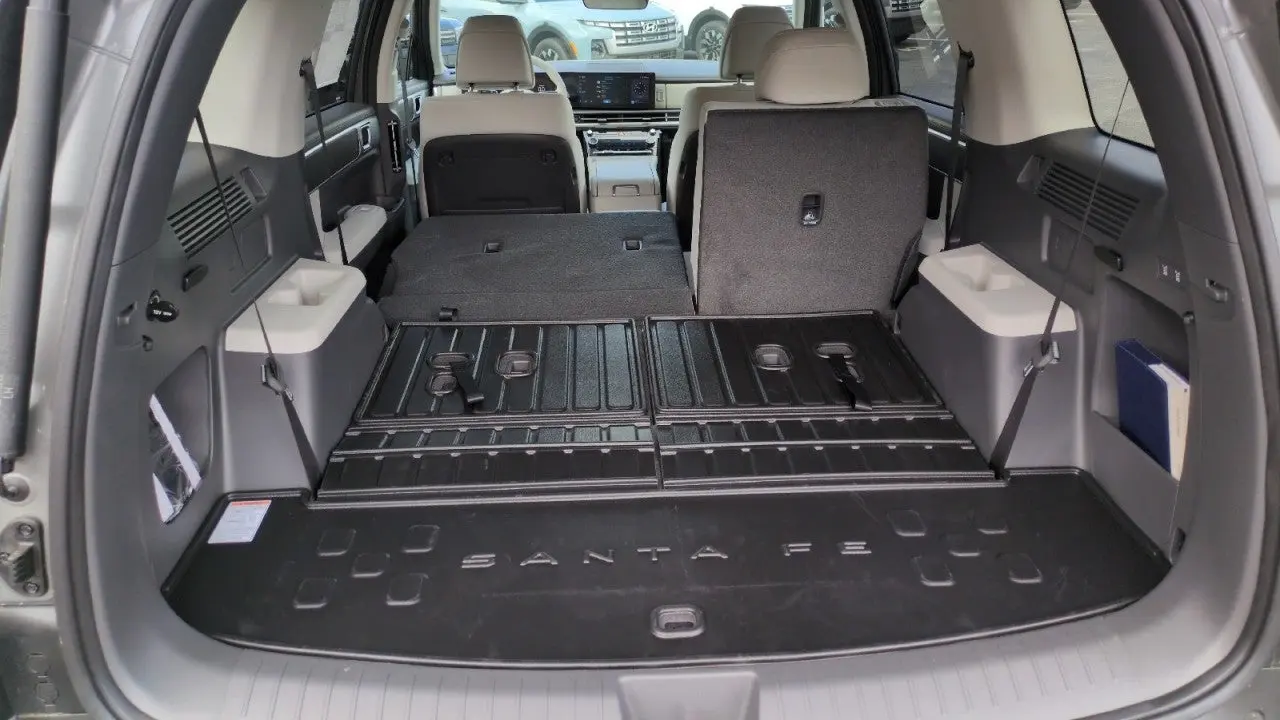 2026 Hyundai SANTA FE Hybrid SE