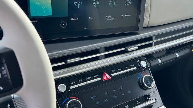 2026 Hyundai SANTA FE Hybrid SE