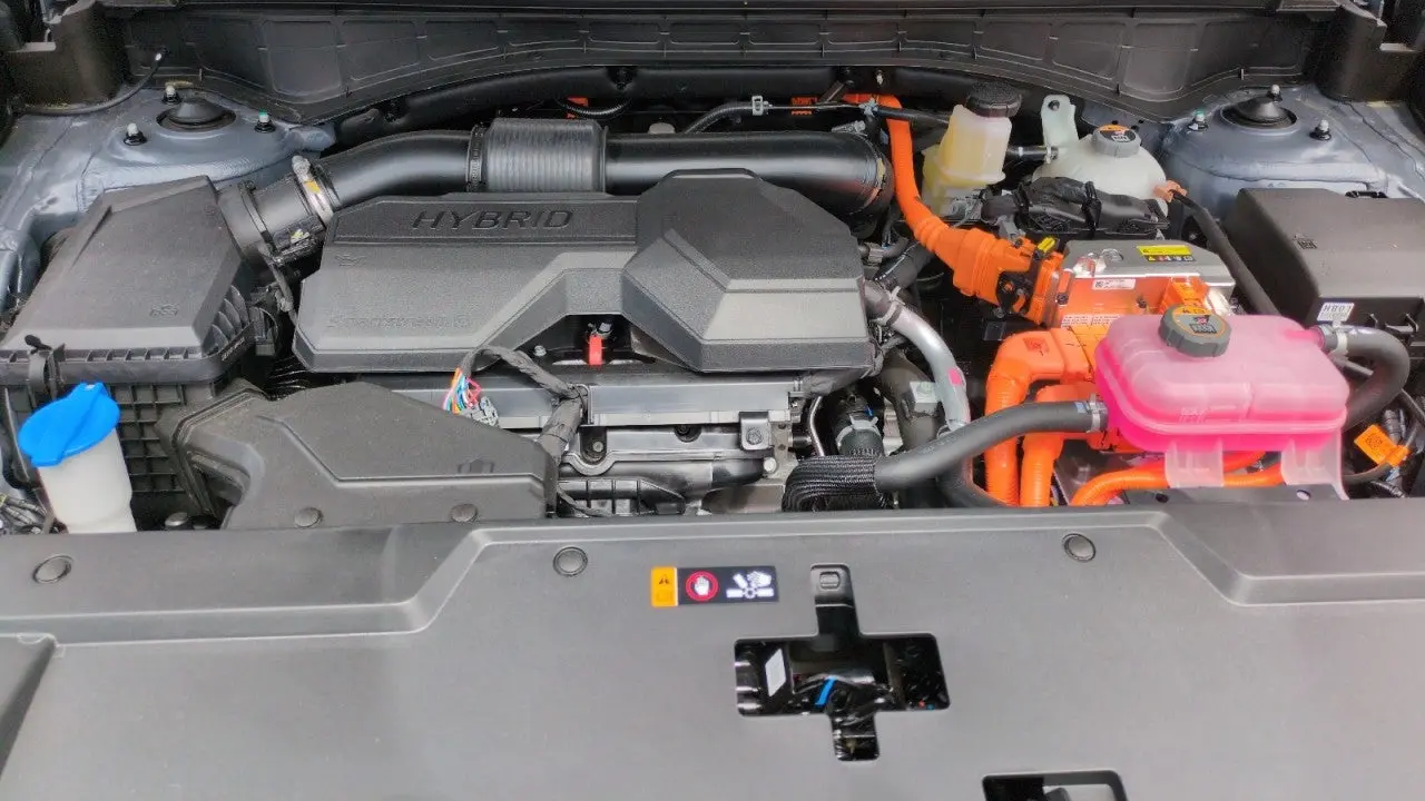 2026 Hyundai SANTA FE Hybrid SE
