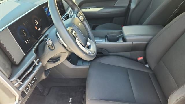 2025 Hyundai SANTA FE SE