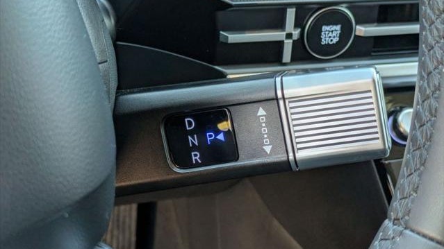 2025 Hyundai SANTA FE SE