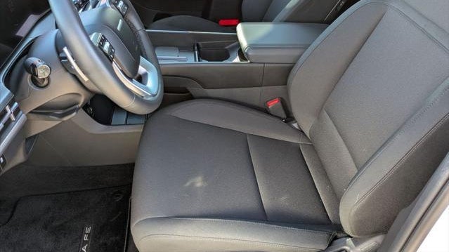 2025 Hyundai SANTA FE SE