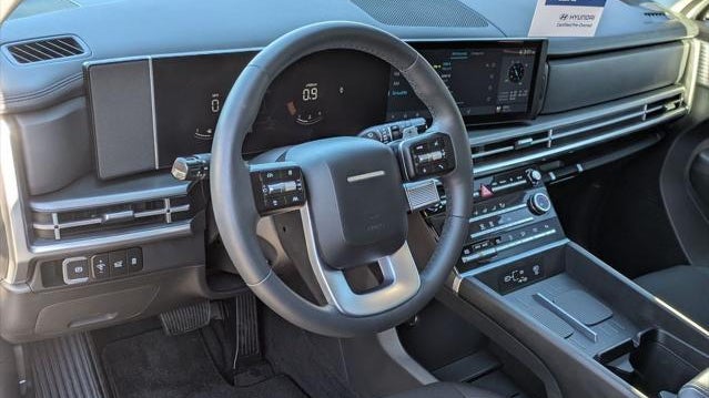 2025 Hyundai SANTA FE SE