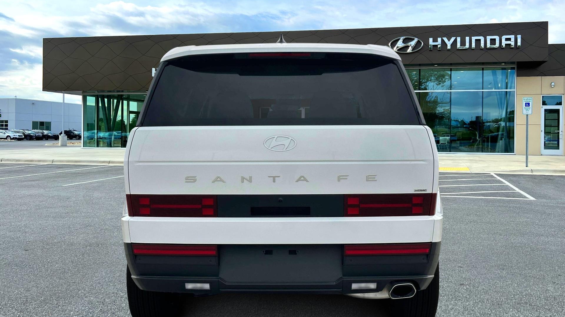 2025 Hyundai SANTA FE SE