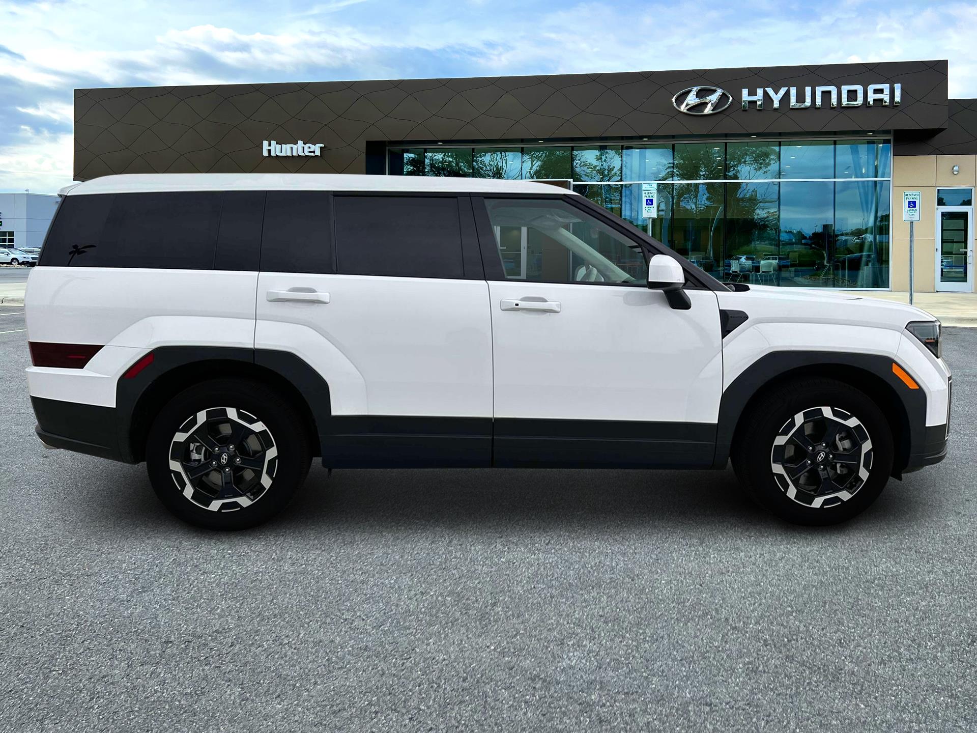 2025 Hyundai Santa Fe - $38,585