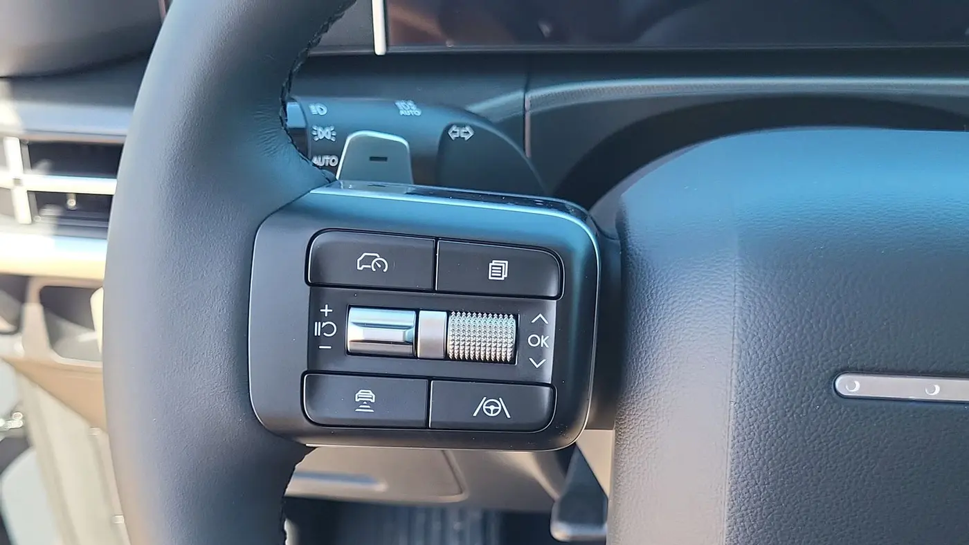 2026 Hyundai SANTA FE SE