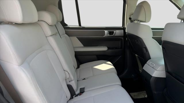 2024 Hyundai SANTA FE SE