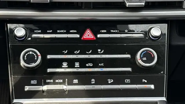 2024 Hyundai SANTA FE SE