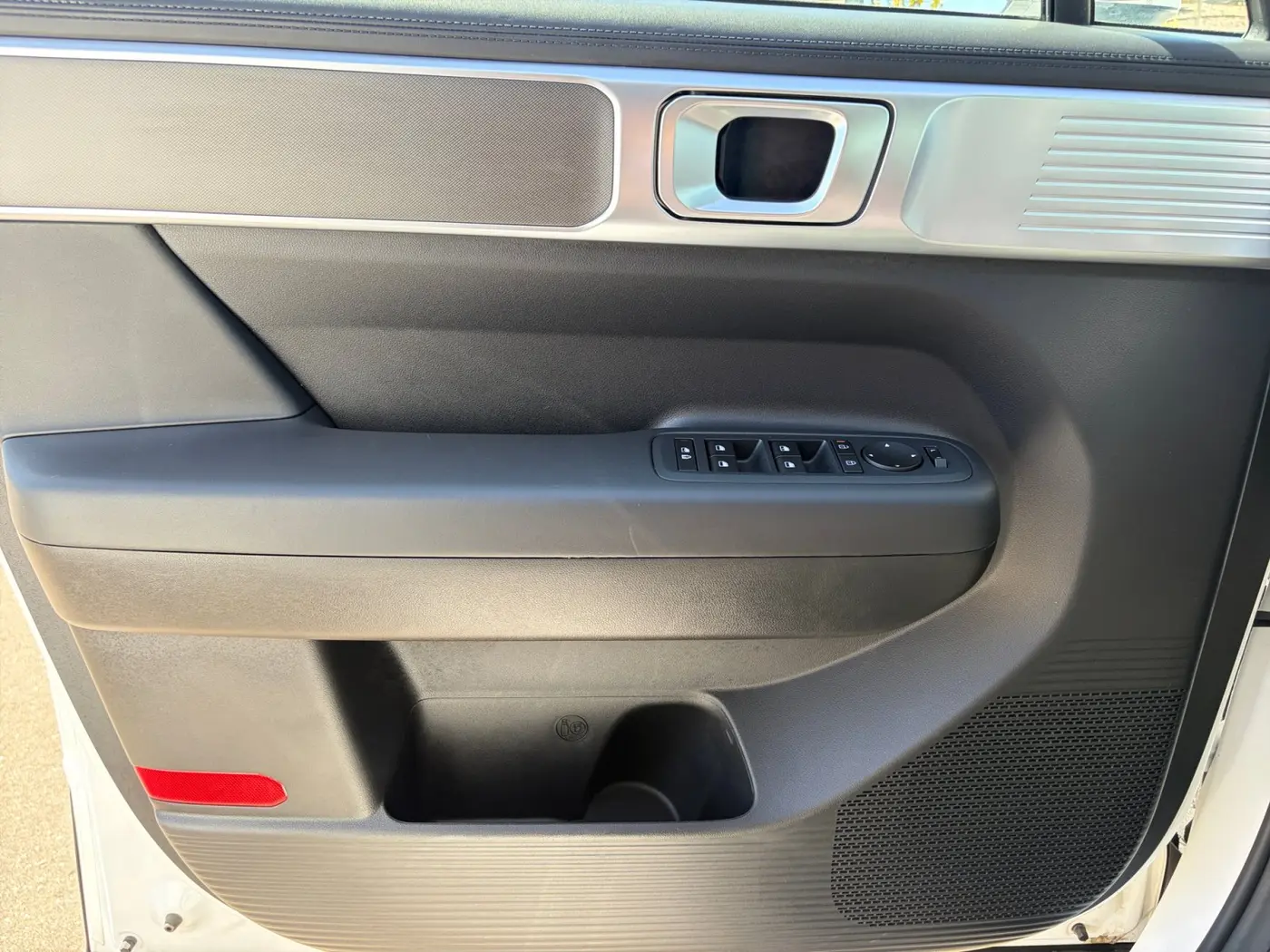 2025 Hyundai Santa Fe - $30,400