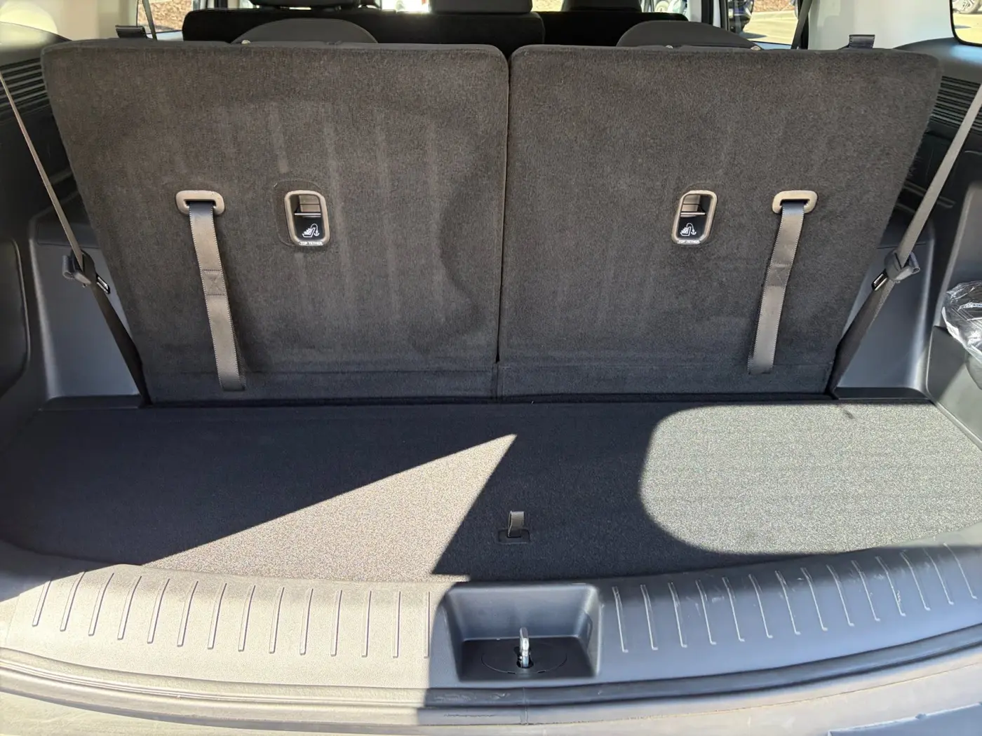 2025 Hyundai Santa Fe - $30,400