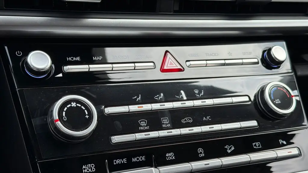 2026 Hyundai SANTA FE SE