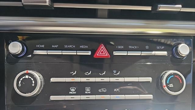 2025 Hyundai SANTA FE SE